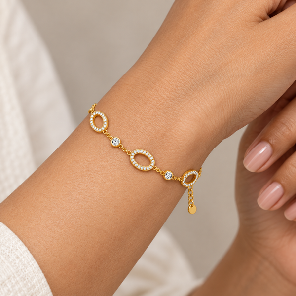 Dainty Sparkly Oval Bracelet